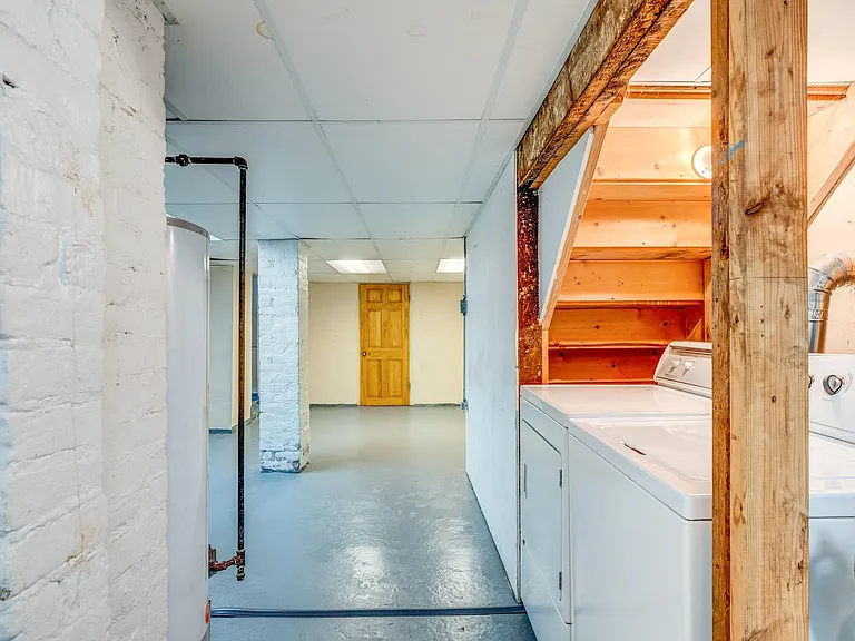 1016 Garnett Pl — Photo 41