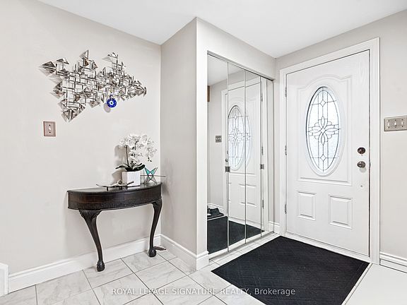 2nd image of 20 Melva Cres