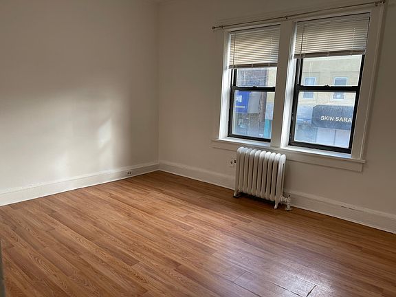 5th image of 3620 164th St Suite 2