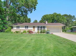 16472 Lannin Ln, Spring Lake, MI 49456
