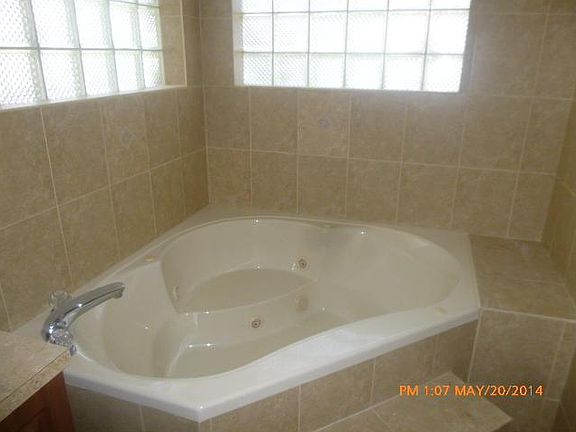 Master Bedroom Jaccuzi