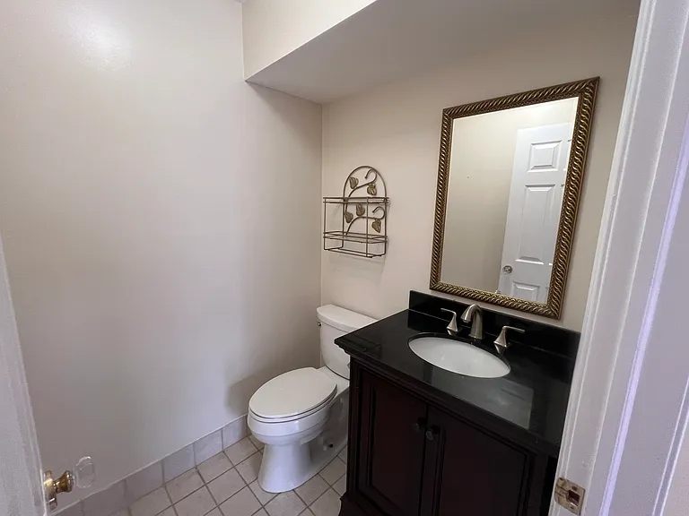 5003 Stonehedge Rd — Photo 8