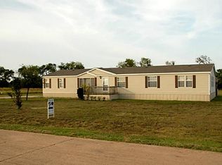 220 Falcon Ridge Dr, Waxahachie, TX 75165