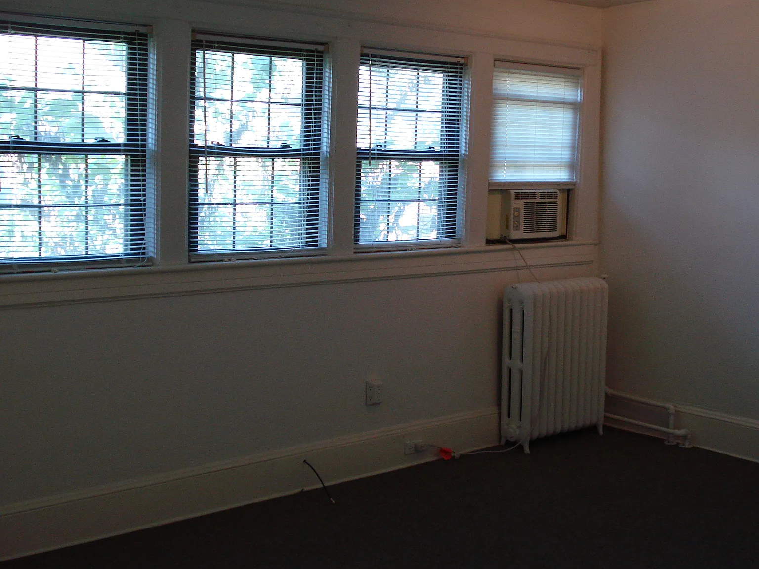 1 bed, $1,000 — Photo 4