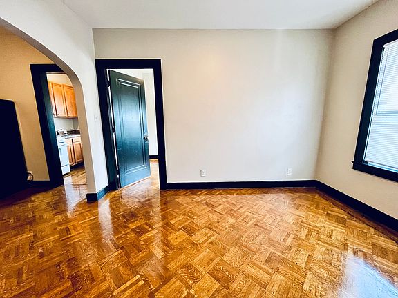 5th image of 301 W Whitney Ave APT 201