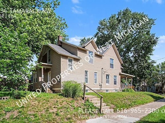 2nd image of 934 Tamarack Ave NW