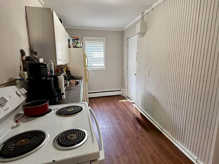10 N Harrison St — Photo 6