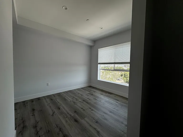 Tujunga55 — Photo 22