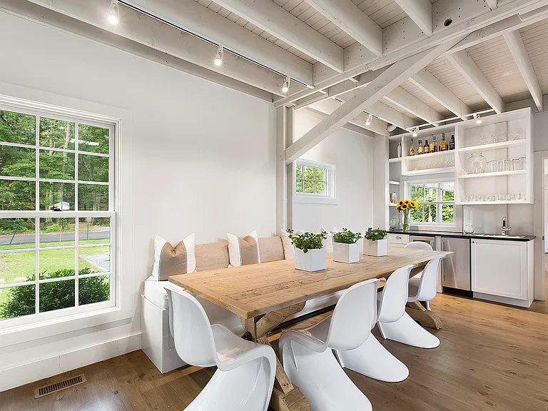 4 Lee Ln — Photo 3