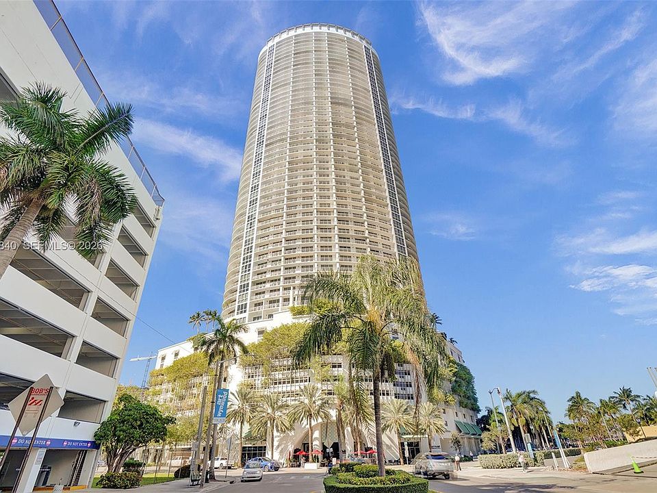 1st image of 1750 N Bayshore Dr #3802