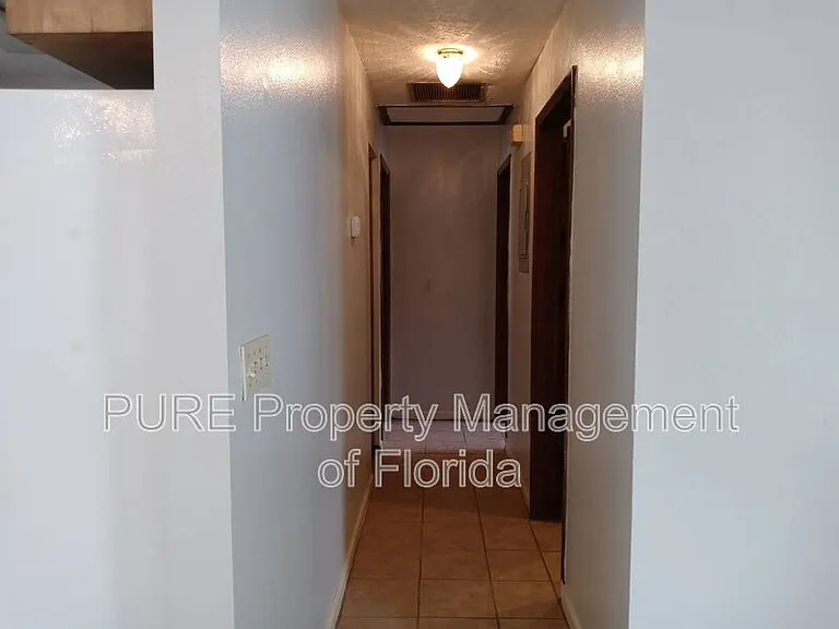 4565 SW 37th Ln #A — Photo 13
