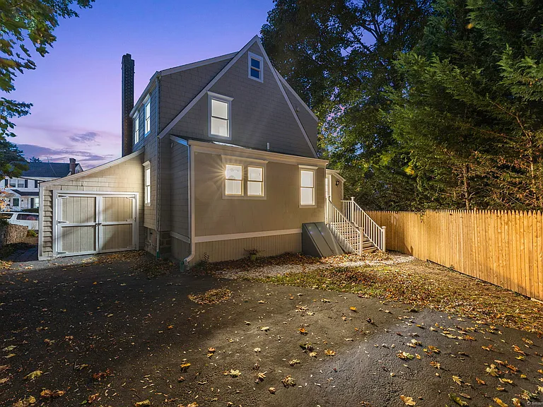 46 Puritan Ln — Photo 20
