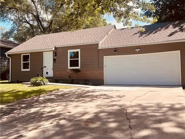 2711 Yates St, Kansas City, KS 66106