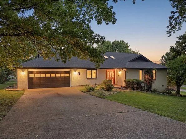 4 Fairway Pl, Eureka Springs, AR 72631
