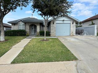 3710 Pine St, Laredo, TX 78046