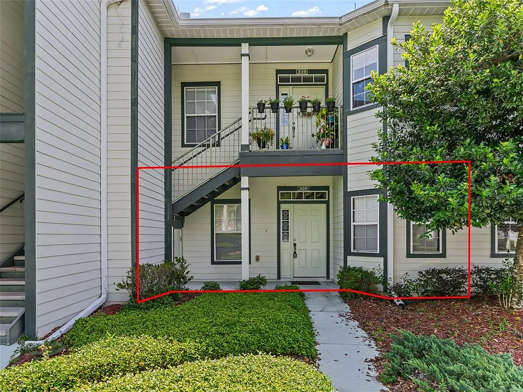 2 bed, 2.0 bath, 1190 sqft, $1,400 — Photo 2