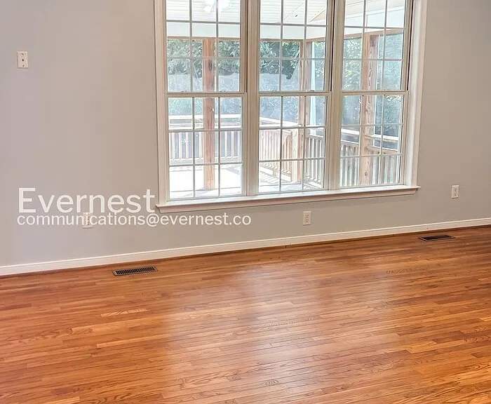 13901 Riverdowns North Ct — Photo 5