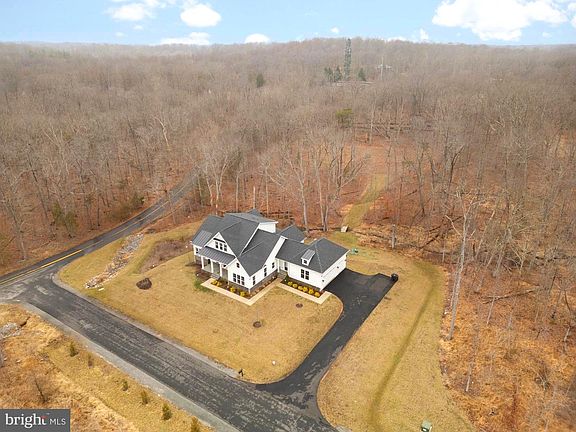 3rd image of 12650 Popes Head Rd