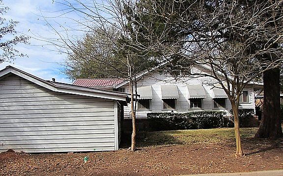 2nd image of 519 Louisiana St
