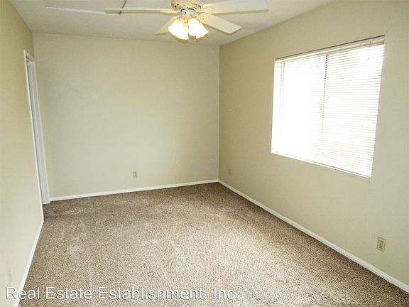 5th image of 480 S Grand St