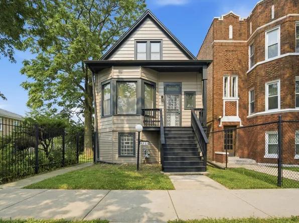 9232 S Essex Ave, Chicago, IL 60617