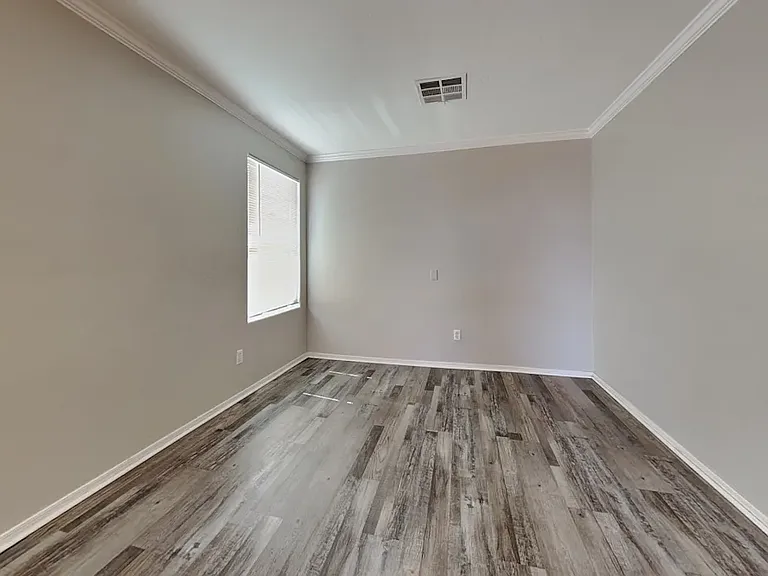10230 W Townley Ave — Photo 8