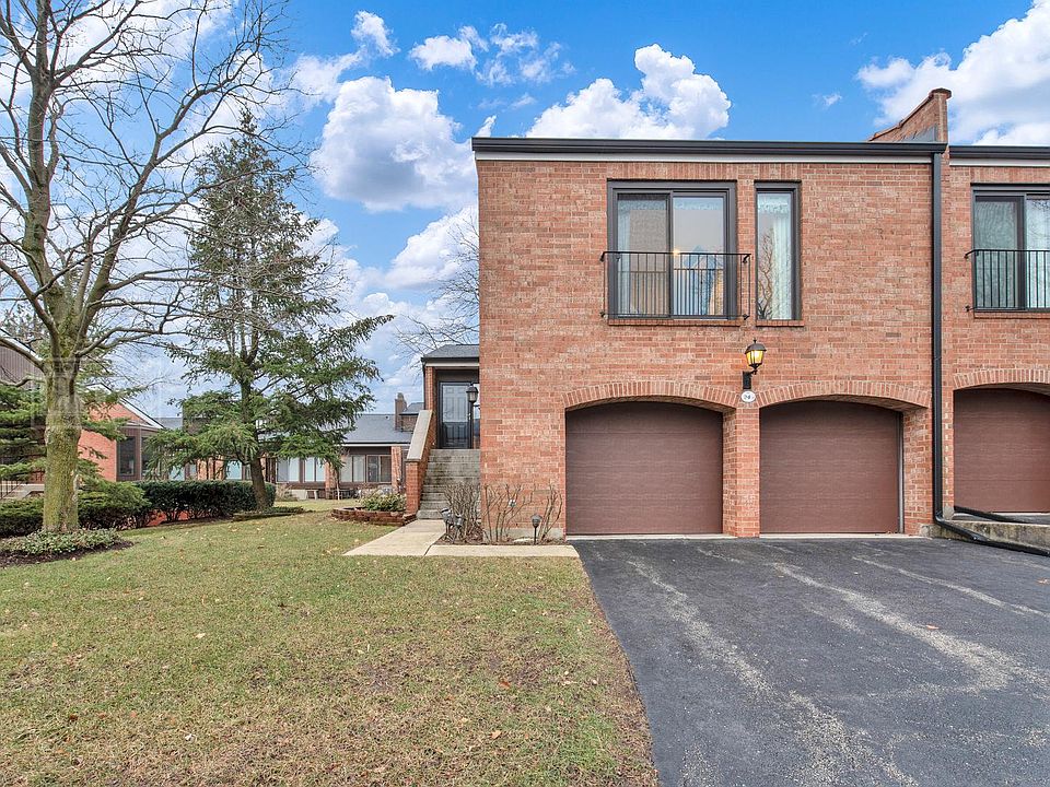 1st image of 19W249 Gloucester Way N