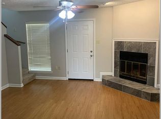 8516 E Cypress Point Ct, Baton Rouge, LA 70809