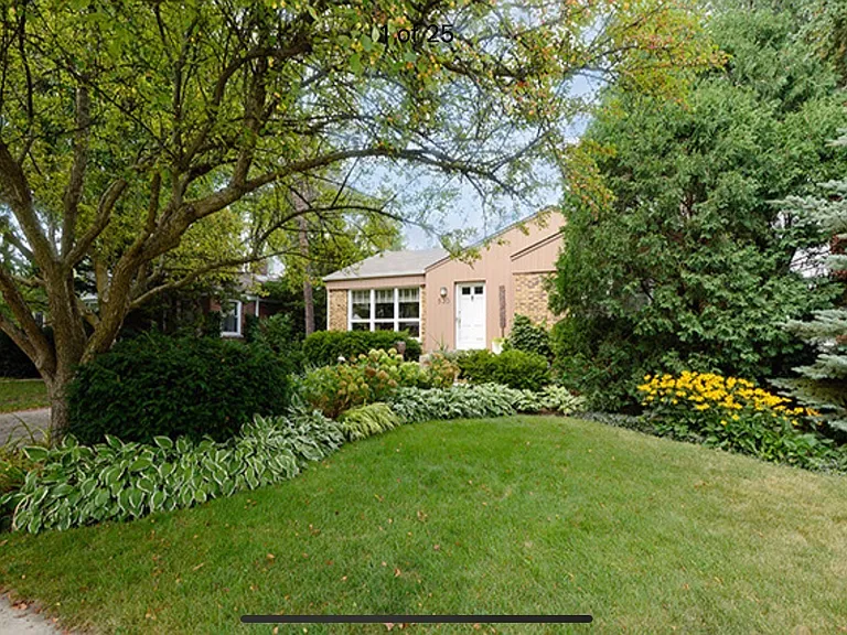 530 Hermitage Dr — Photo 10