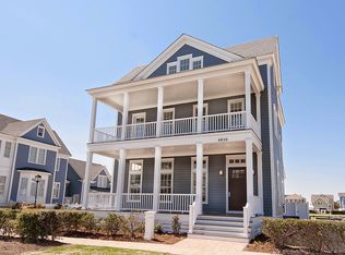 4850 E Beach Dr, Norfolk, VA 23518