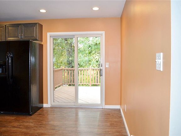 4th image of 511 Shogan Dr