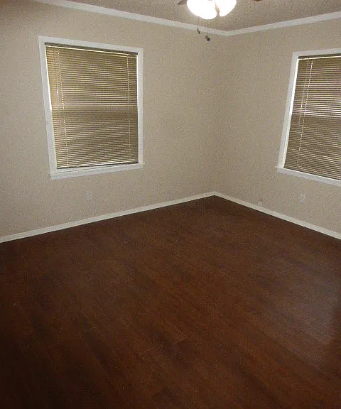 205 Worthy St — Photo 15