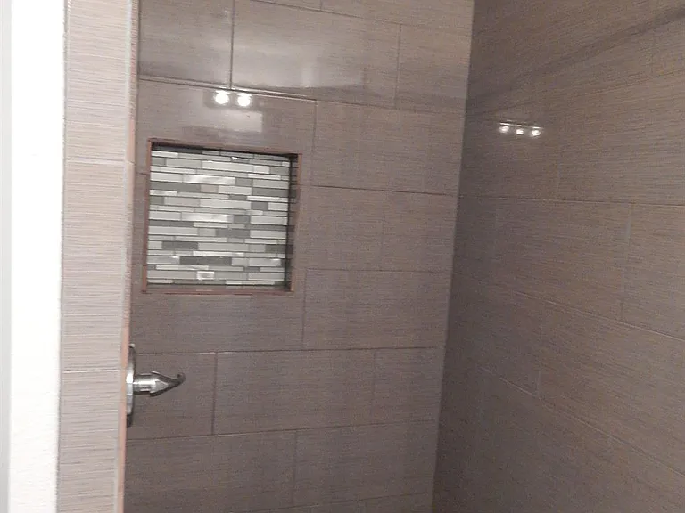 1510 Gordon St — Photo 7