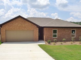 940 Moonlite Dr, Odenville, AL 35120