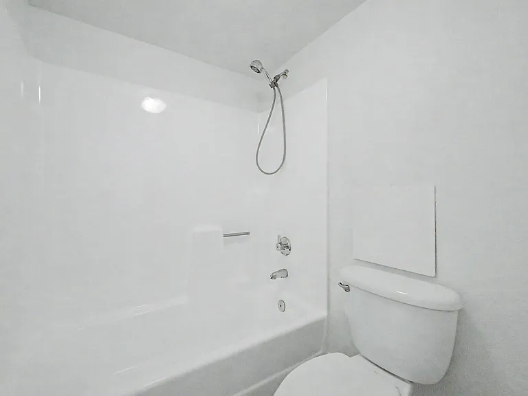3825 E Camelback Rd #144 — Photo 17
