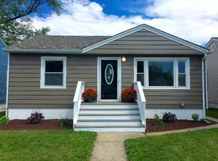 939 State St, Hobart, IN 46342