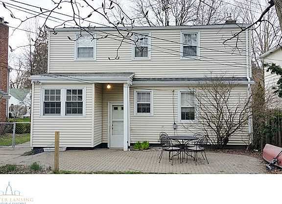 2nd image of 1652 Sunnyside Ave