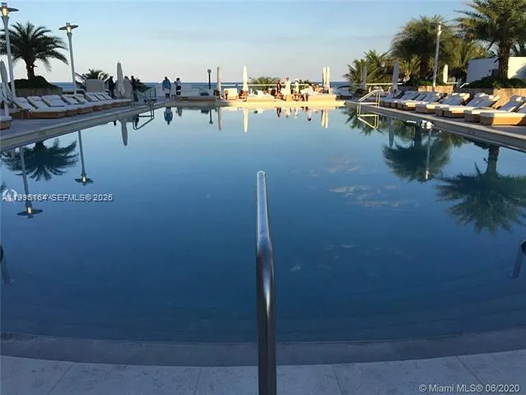 2301 Collins Ave #1507 — Photo 40