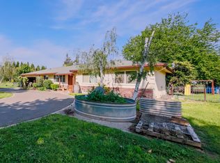 10072 Cleveland Ave, Oakdale, CA 95361