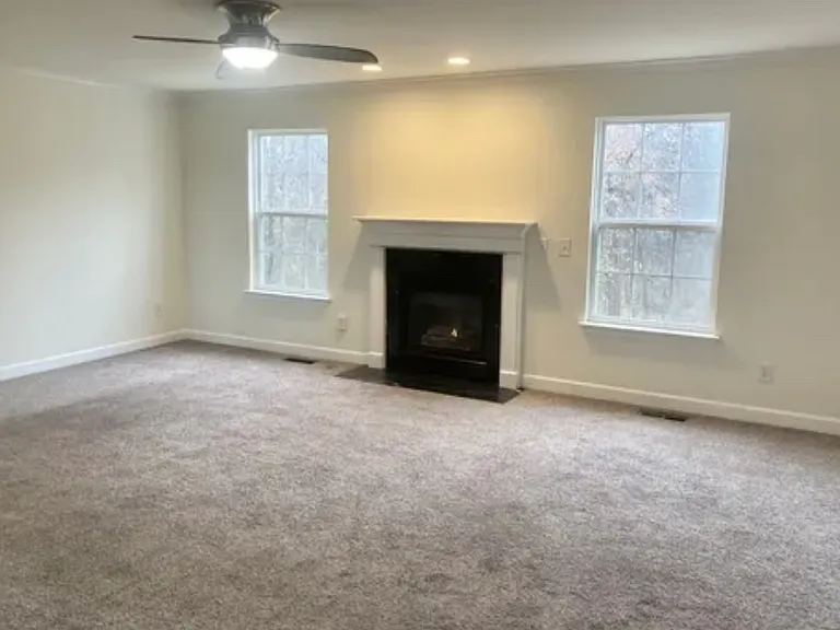 983 Acadia Ct — Photo 8