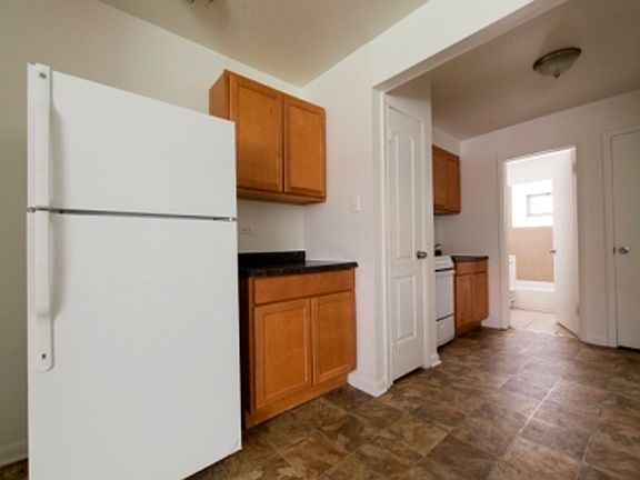 3rd image of 8312 S Ingleside Ave APT 1A