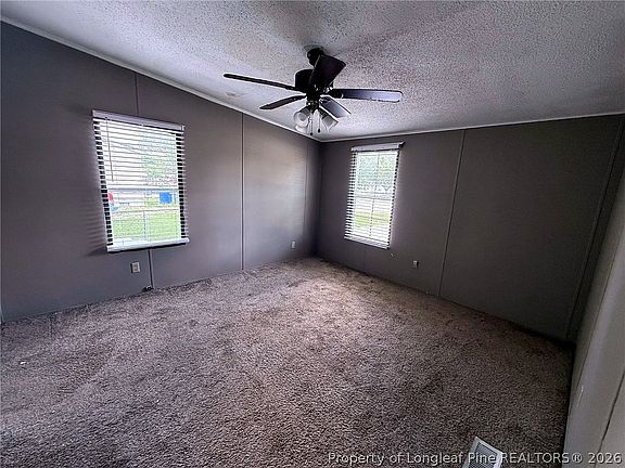 4th image of 2528 Carriage Rd