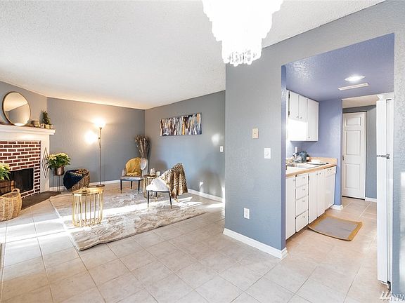 5th image of 10125 SE 235th Pl APT C104