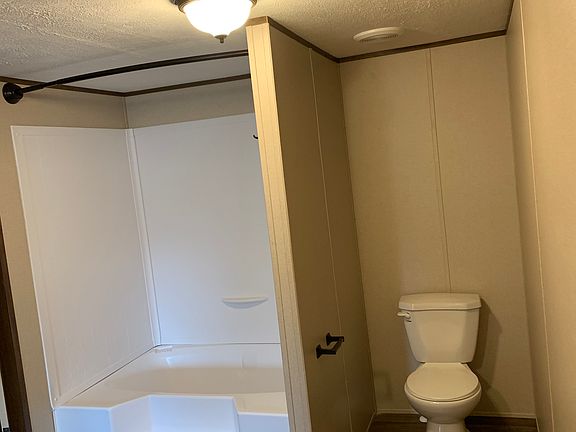 5th image of 883 Palmer Dr