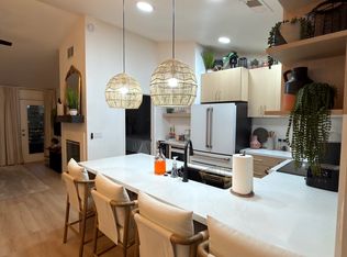 4848 N 36th St Unit 207, Phoenix, AZ 85018