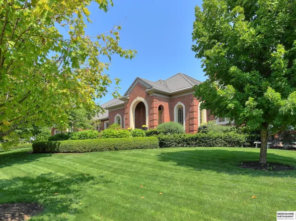 13402 Hamilton St, Omaha, NE 68154