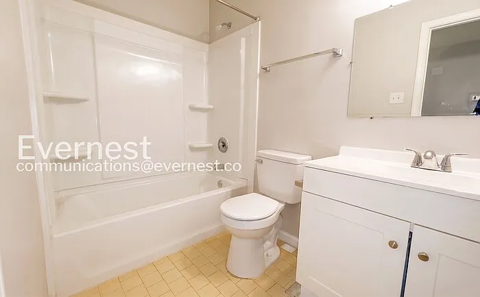 4508 Berrypick Ln S — Photo 14