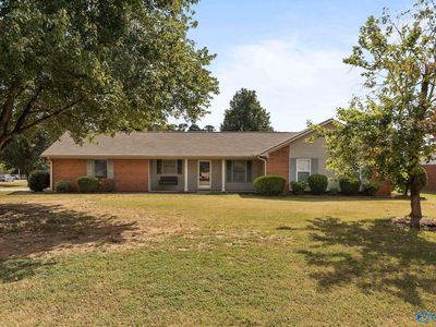 196 Barnstable Ct, Harvest, AL, 35749