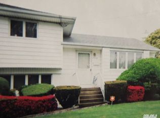 2541 Army Pl, Bellmore, NY