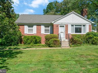 7316 Redd Rd, Falls Church, VA 22043